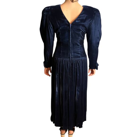 Talbots Vintage Blue Velvet Midi Dress 6 Puffed Sleeves Renaissance Regal - Picture 4 of 6